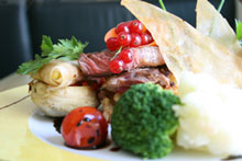 plat de boeuf et feuilles de bricks